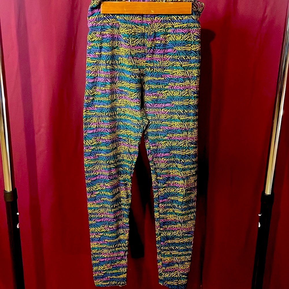 Multicolor LuLaRoe Leggings- one size